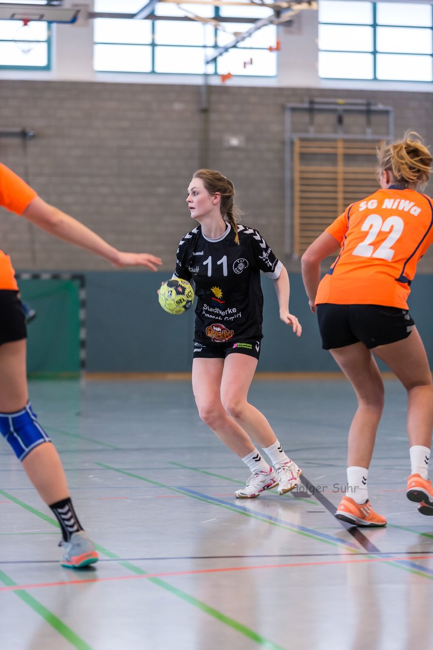 Bild 191 - Frauen OL TuS Esingen - SG Niendorf/Wandsetal : Ergebnis: 24:17